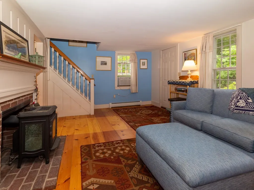 103 Madbury Road Durham NH 03824