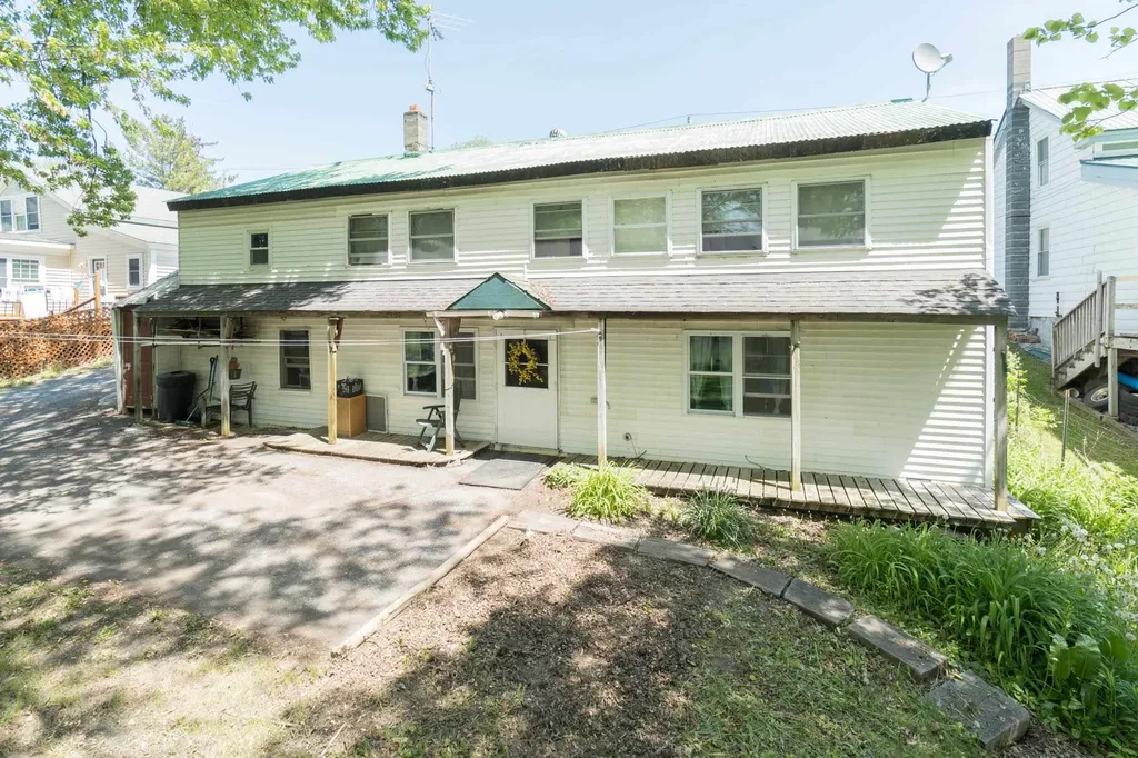 86 South Water Street Vergennes VT 05491