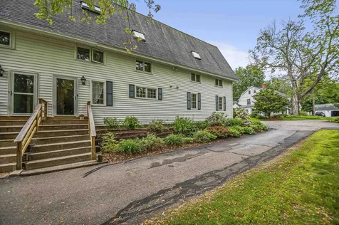 2 Farmhouse Lane Wolfeboro NH 03894