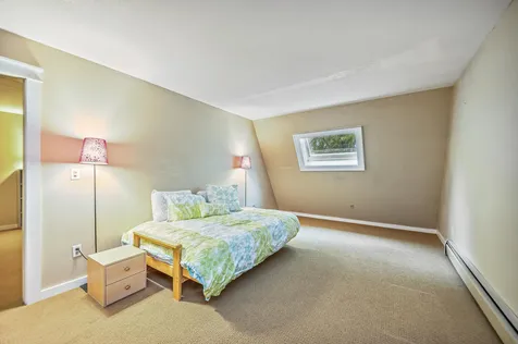 2 Farmhouse Lane Wolfeboro NH 03894