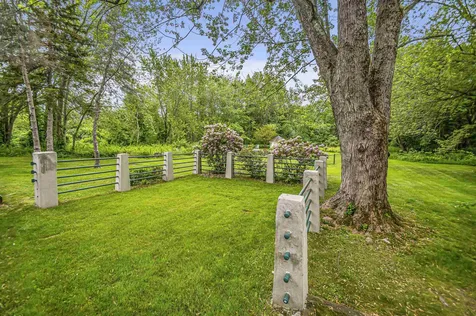 2 Farmhouse Lane Wolfeboro NH 03894