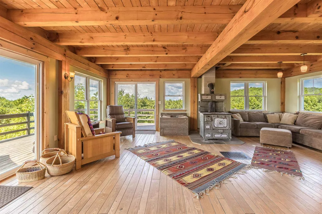 2548 Taylor Valley Road Vershire VT 05079