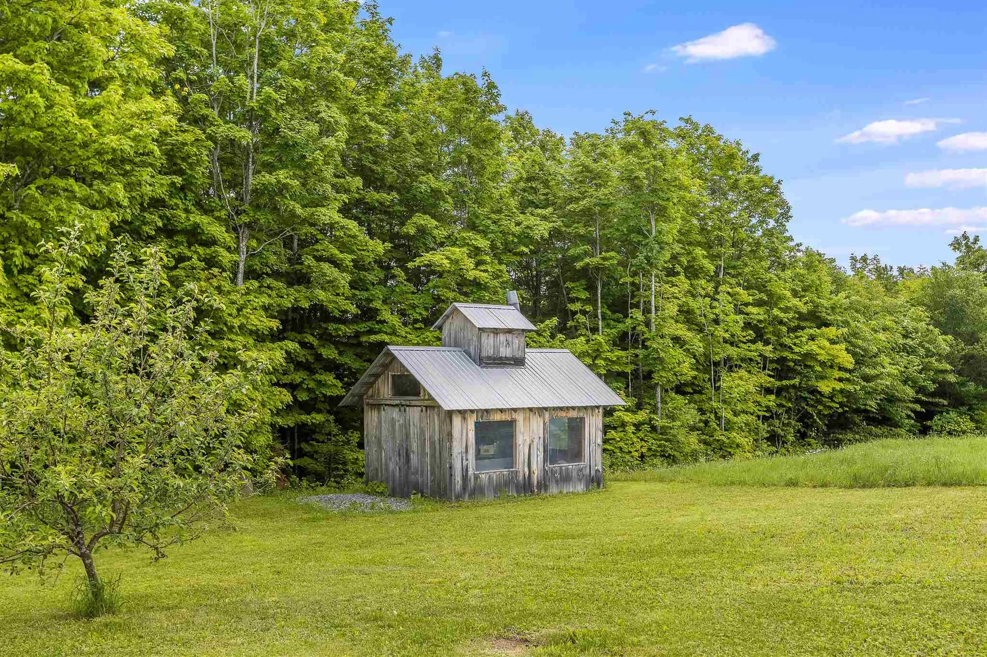 2548 Taylor Valley Road Vershire VT 05079