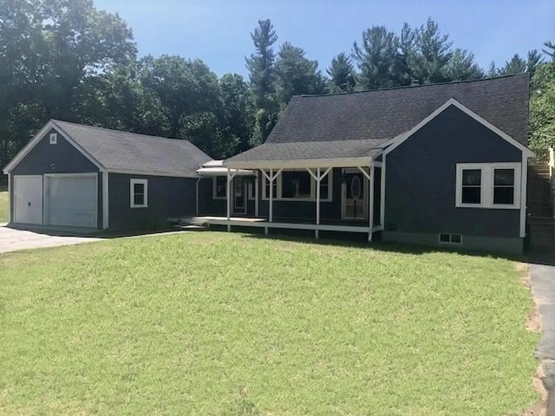 97 Old Nashua Road Londonderry NH 03053