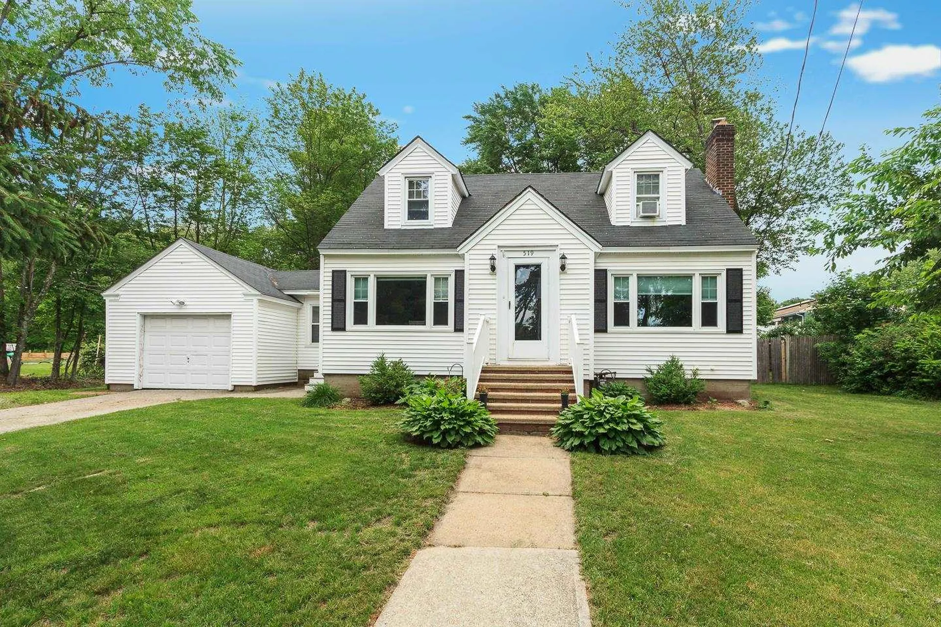 519 Candia Road Manchester NH 03109