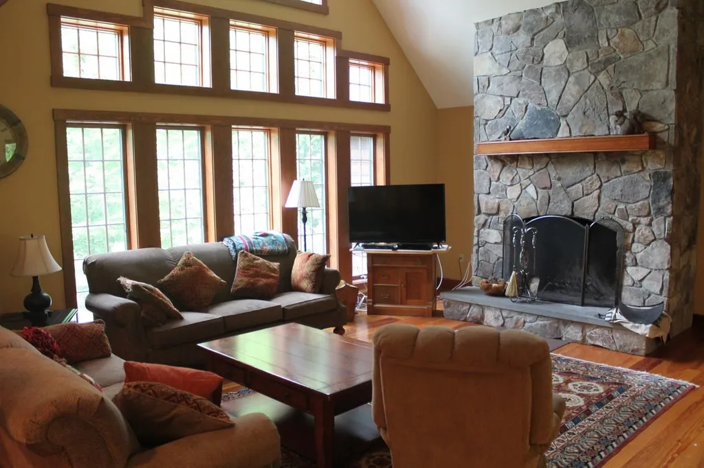 20 Landing Road Lincoln NH 03251