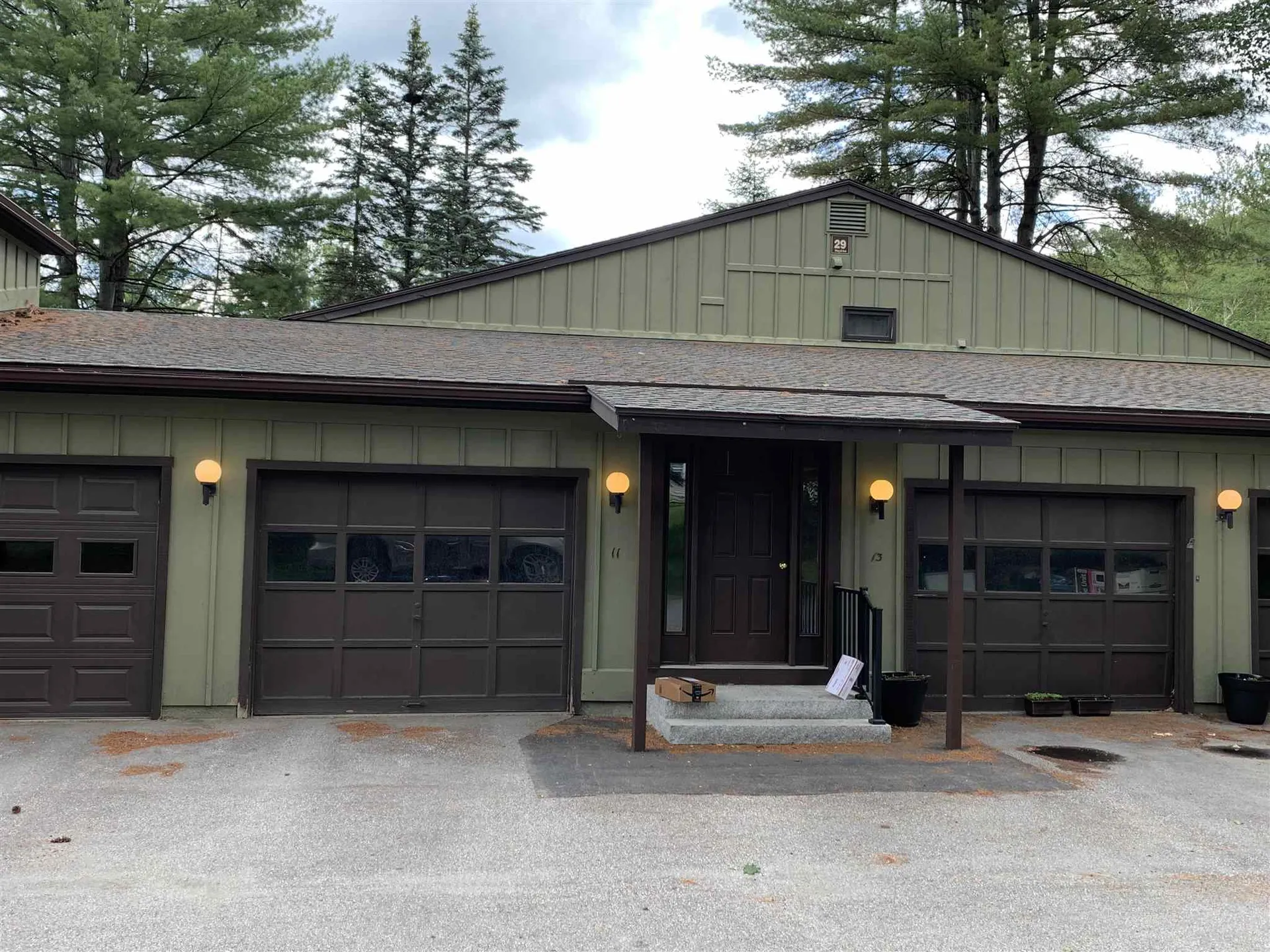 29 Floyd Avenue Lebanon NH 03784