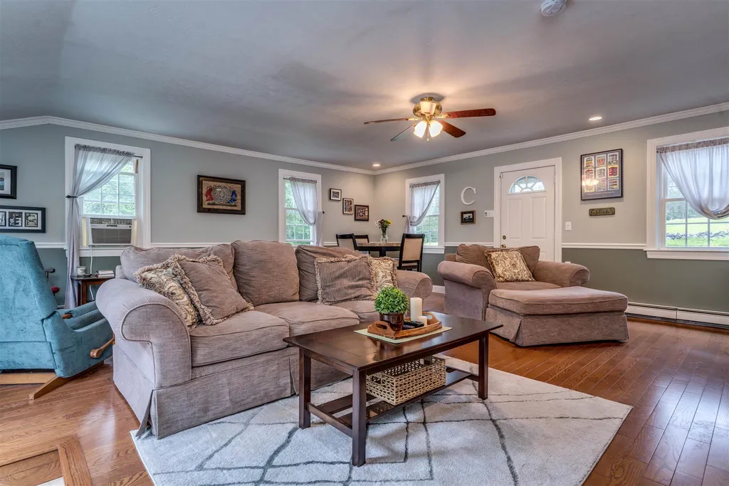 982 White Mountain Highway Milton NH 03851