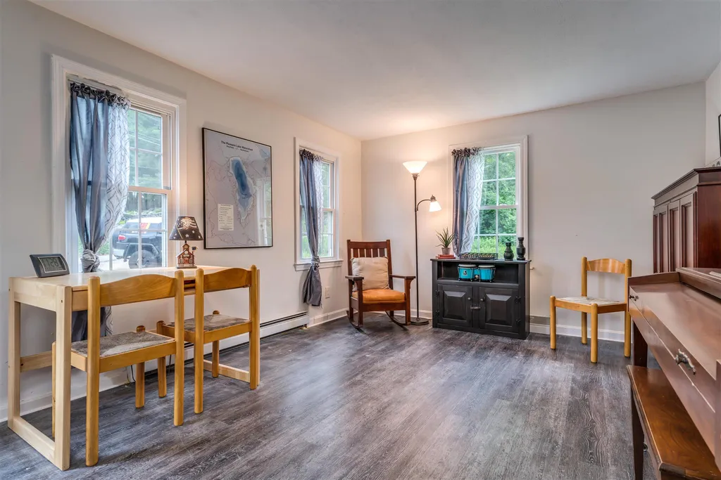 982 White Mountain Highway Milton NH 03851
