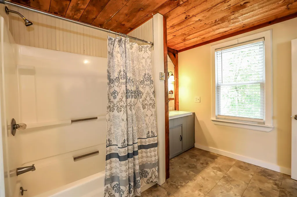34 Forest Road Wilton NH 03086