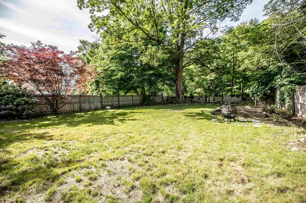 34 Forest Road Wilton NH 03086