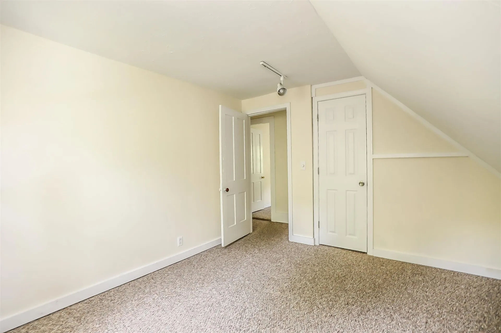 34 Forest Road Wilton NH 03086