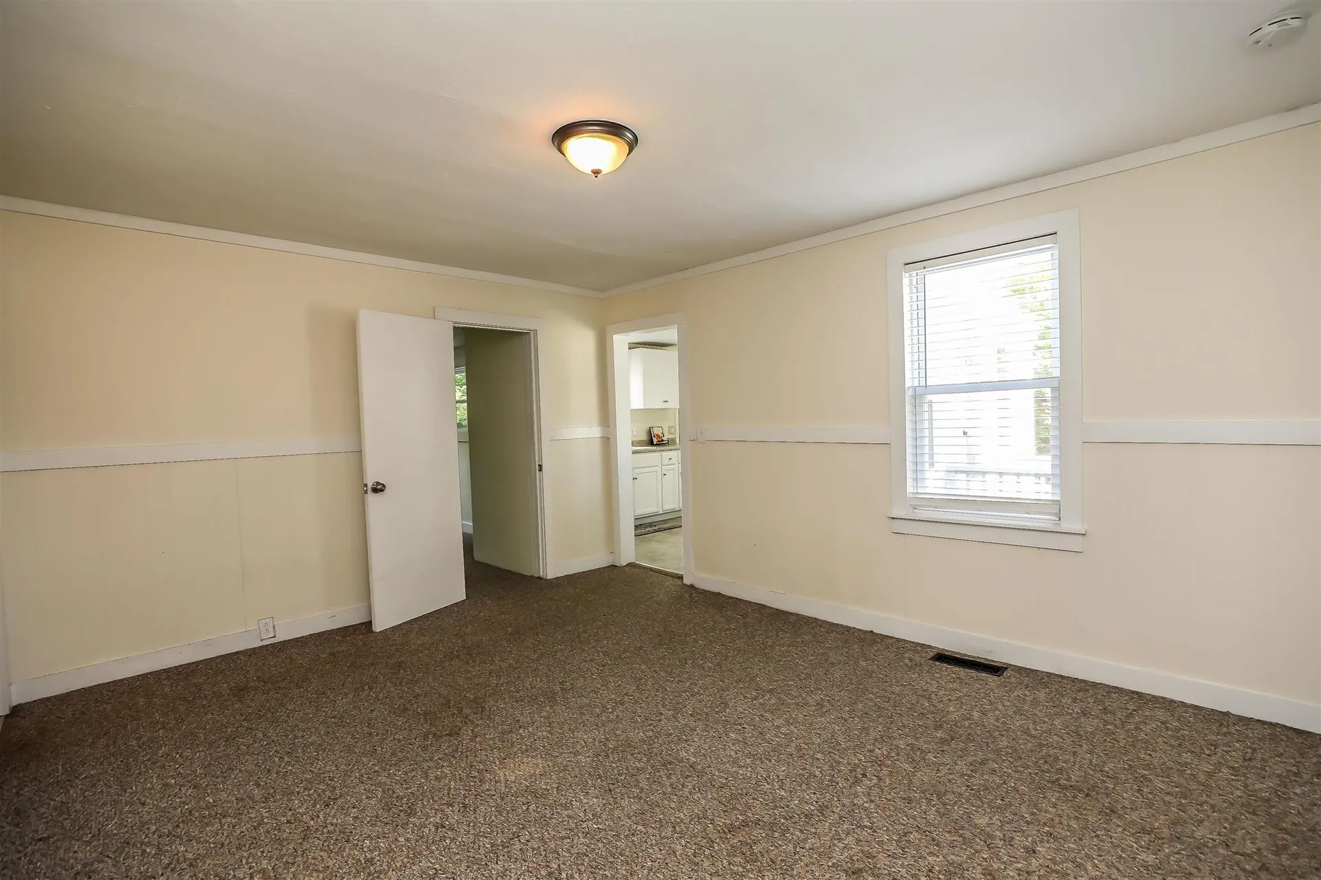 34 Forest Road Wilton NH 03086