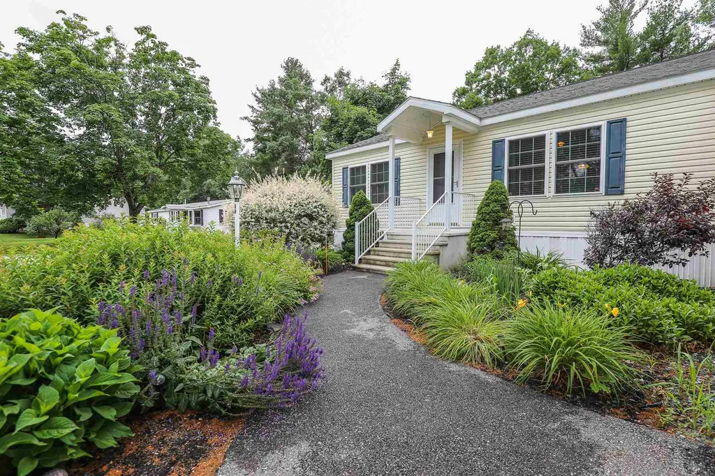 40 Fairfield Drive Concord NH 03301