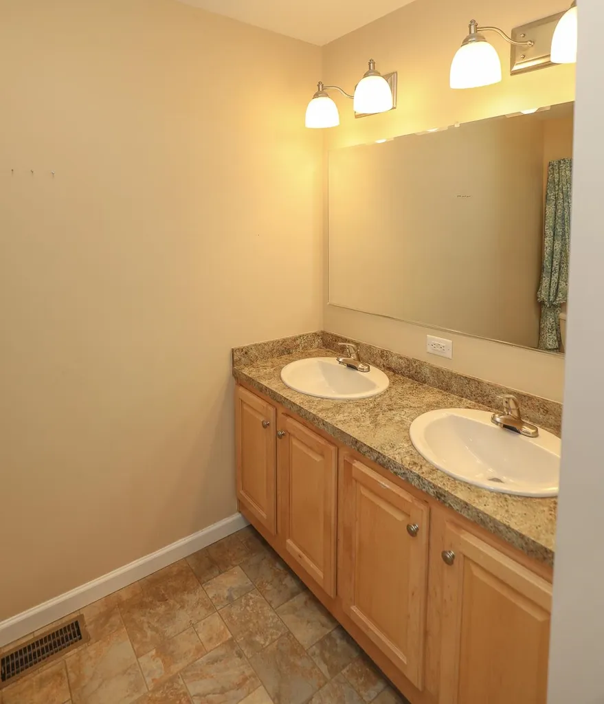 40 Fairfield Drive Concord NH 03301
