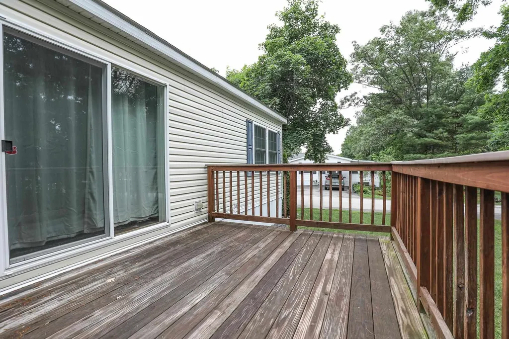 40 Fairfield Drive Concord NH 03301