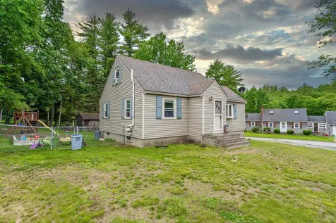 13 Phinney Lane Exeter NH 03833