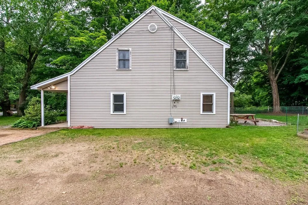 164 Post Road Greenland NH 03840