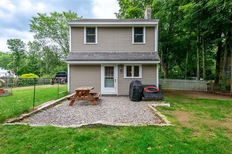 164 Post Road Greenland NH 03840