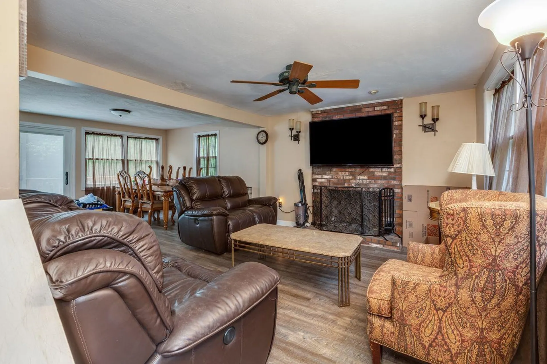 243 High Range Road Londonderry NH 03053
