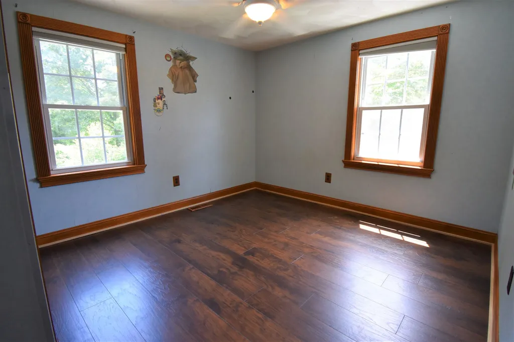37 Brinton Drive Nashua NH 03064
