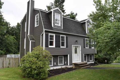37 Brinton Drive Nashua NH 03064