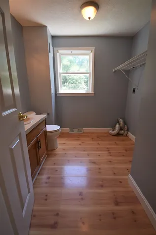 37 Brinton Drive Nashua NH 03064