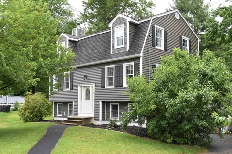 37 Brinton Drive Nashua NH 03064