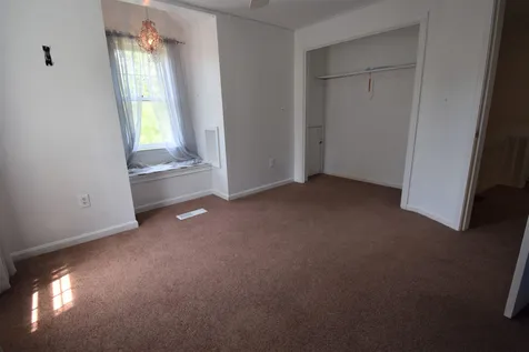 37 Brinton Drive Nashua NH 03064