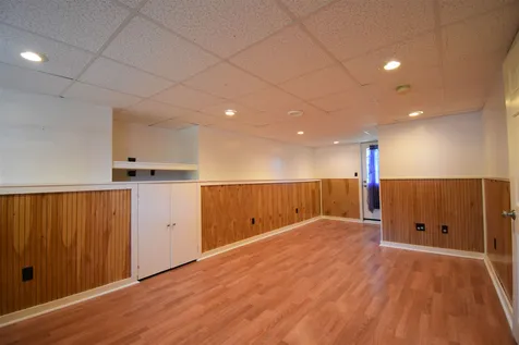 37 Brinton Drive Nashua NH 03064