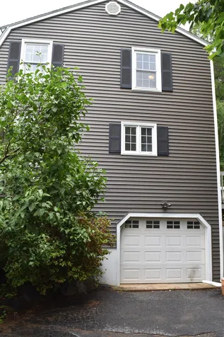 37 Brinton Drive Nashua NH 03064