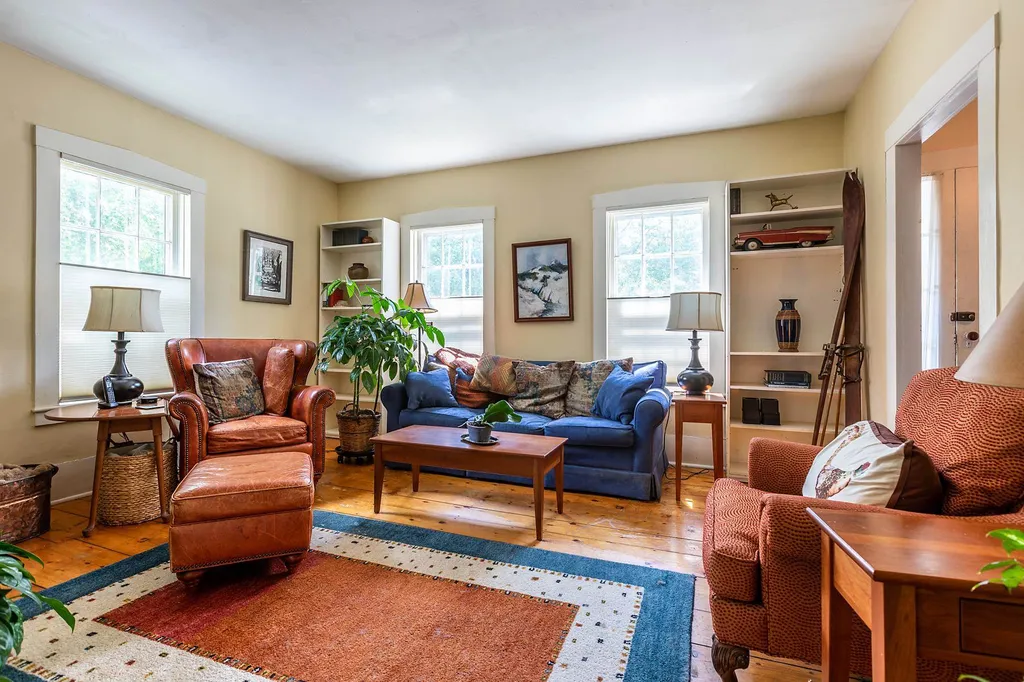 49 River Street Woodstock VT 05091