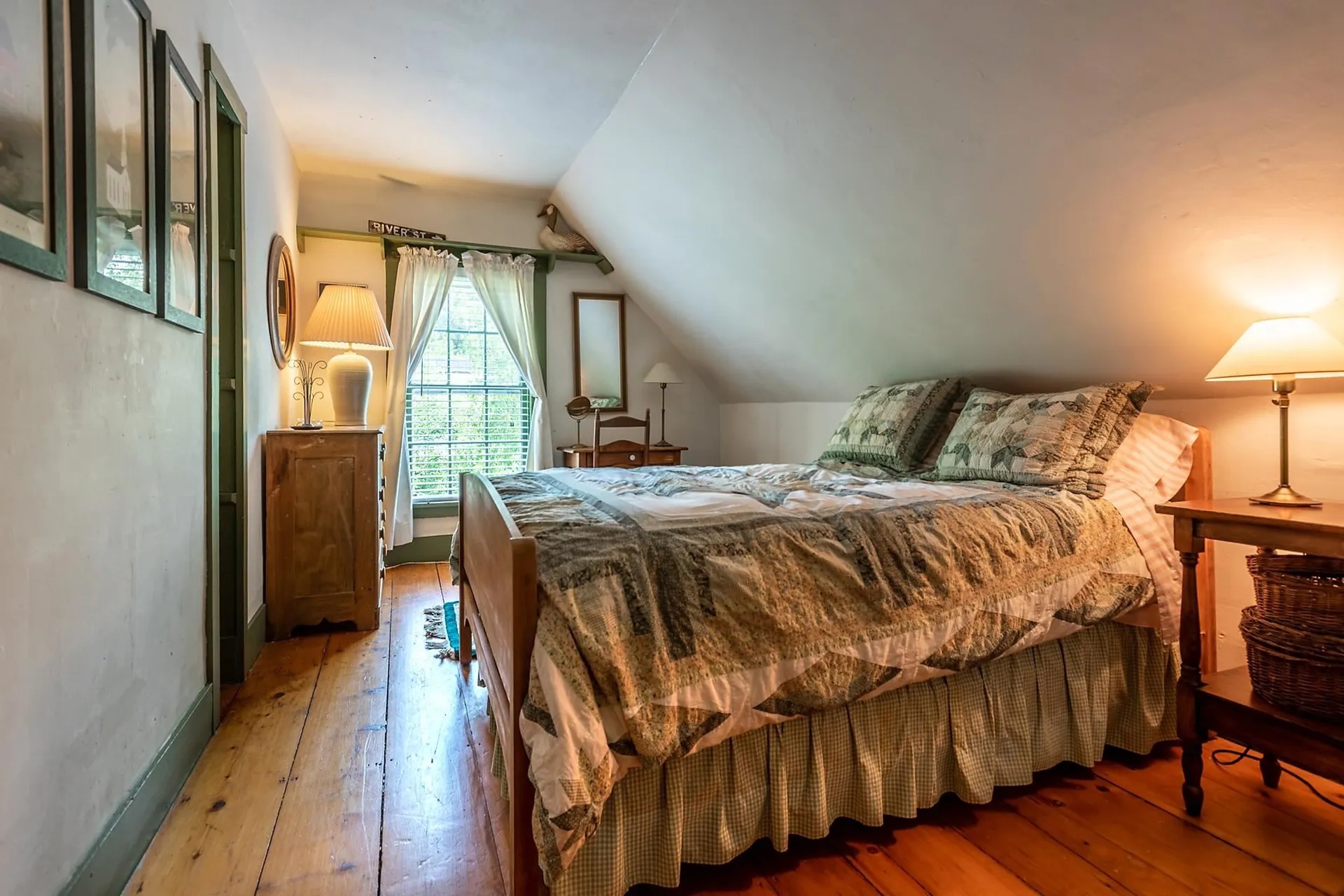 49 River Street Woodstock VT 05091