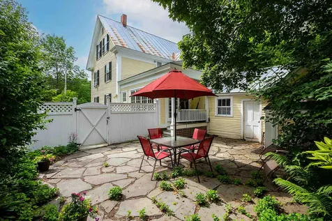 49 River Street Woodstock VT 05091