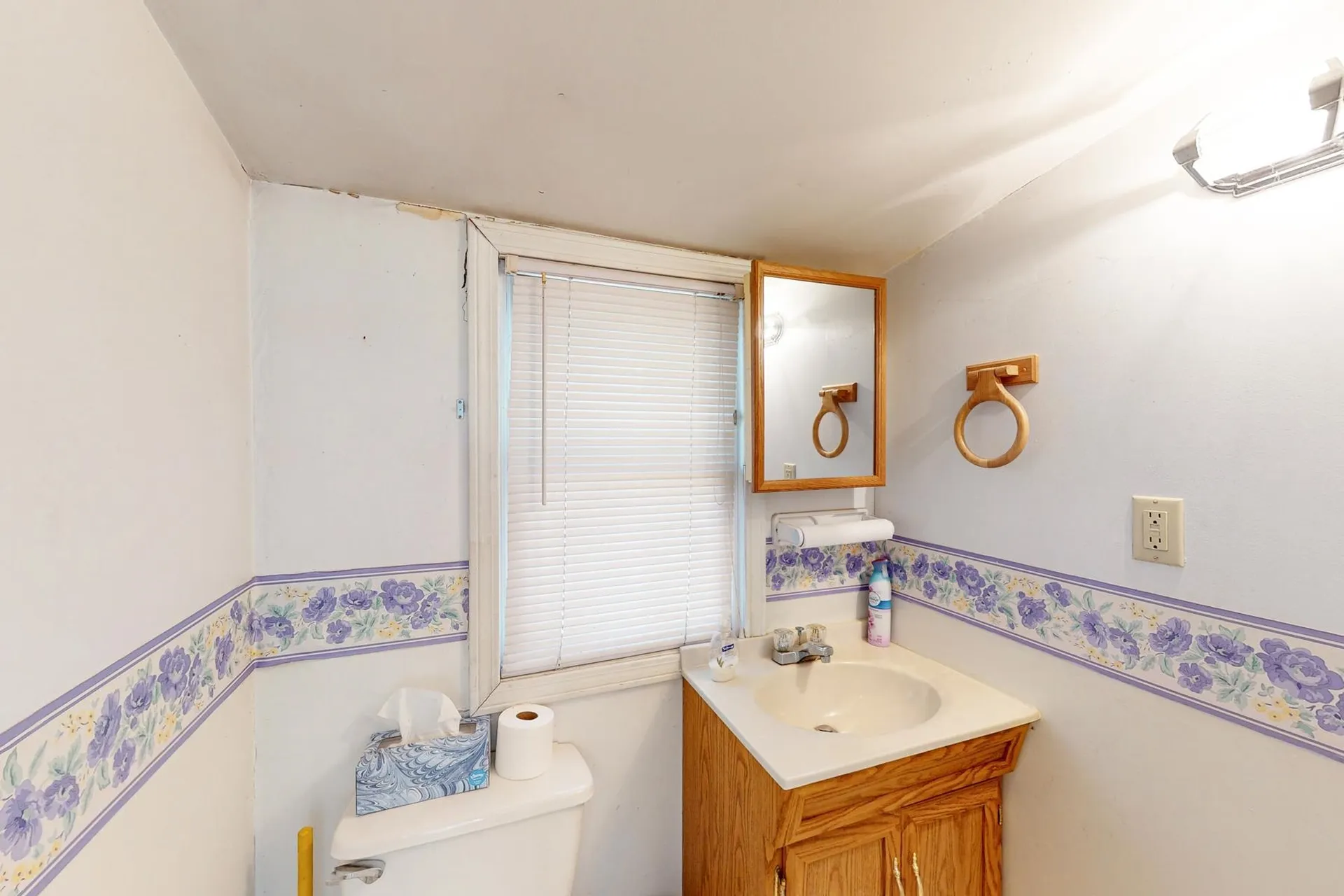 88 Chauncey Avenue Manchester NH 03104