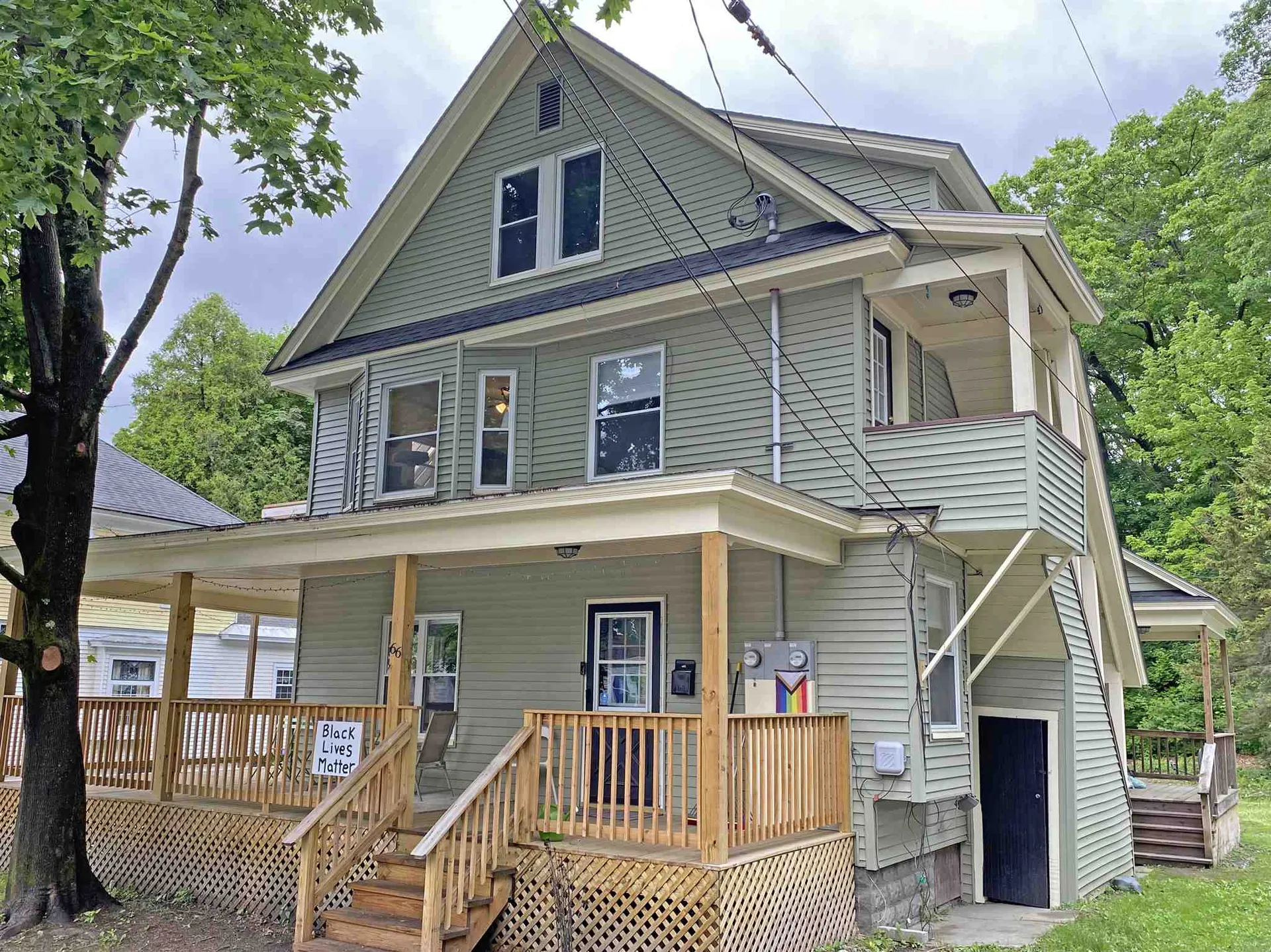 66 Cascadnac Avenue Hartford VT 05001