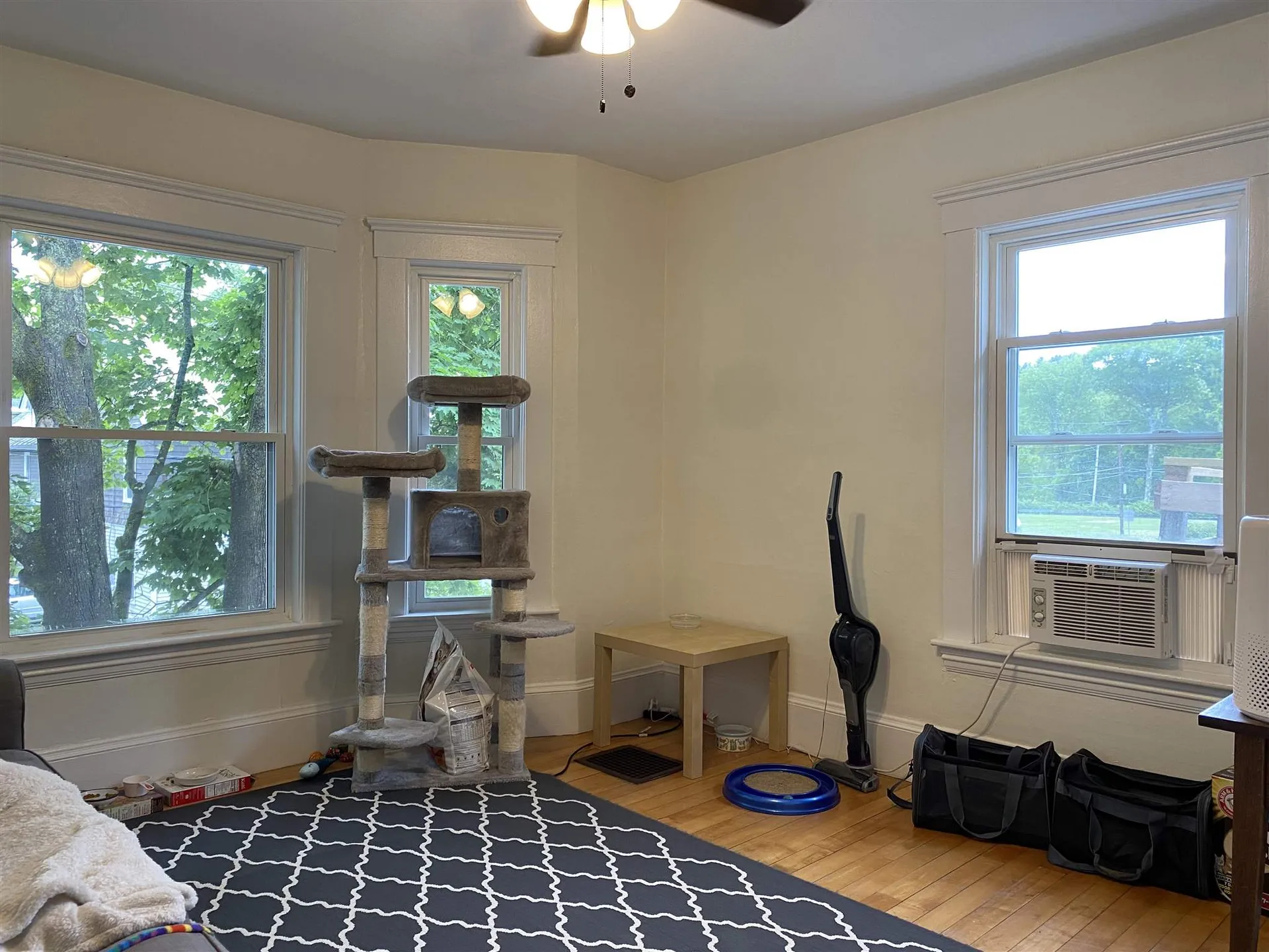 66 Cascadnac Avenue Hartford VT 05001