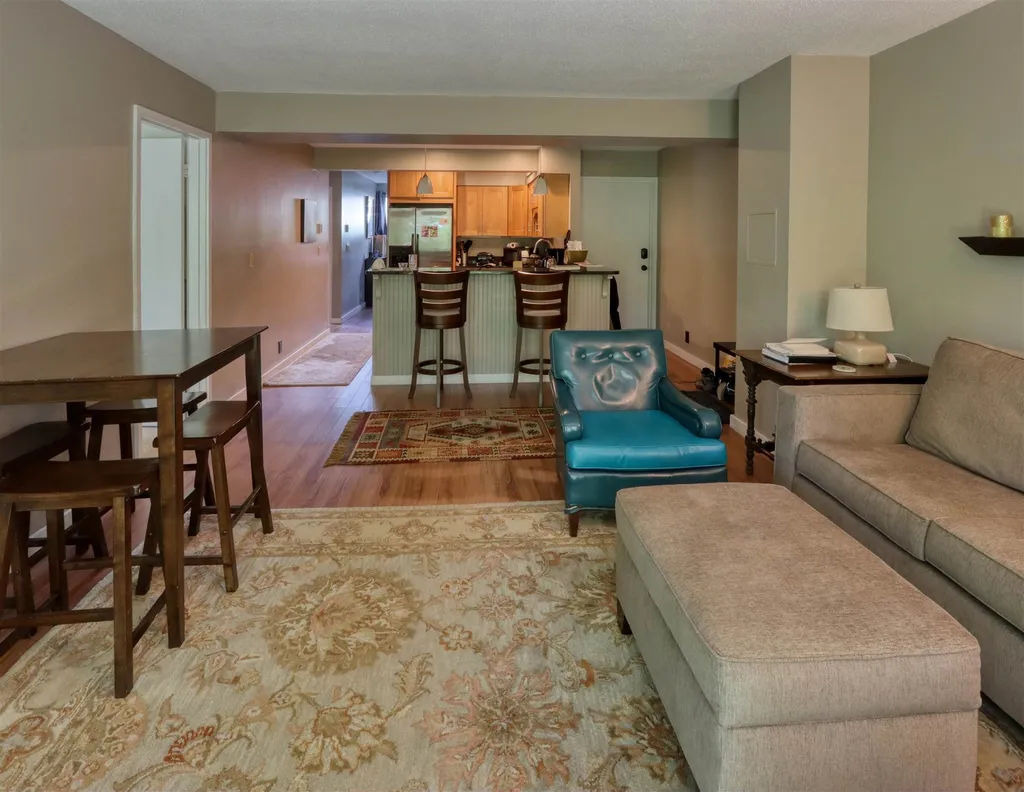 316 Brook Hollow Hanover NH 03755
