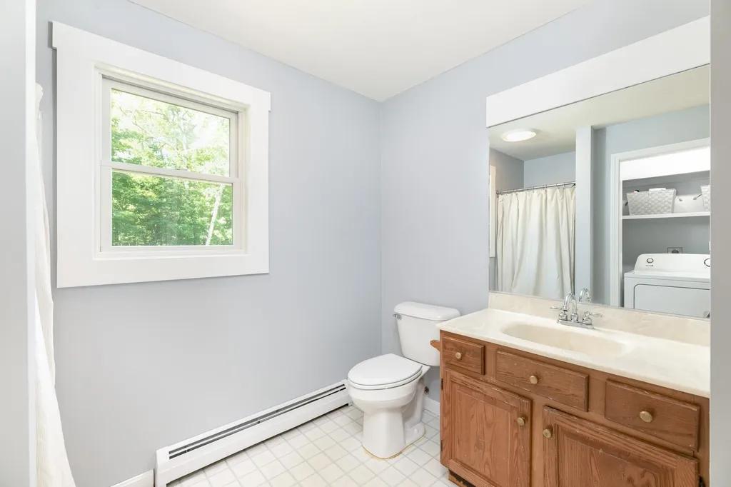 110 Keyser Road Center Harbor NH 03226