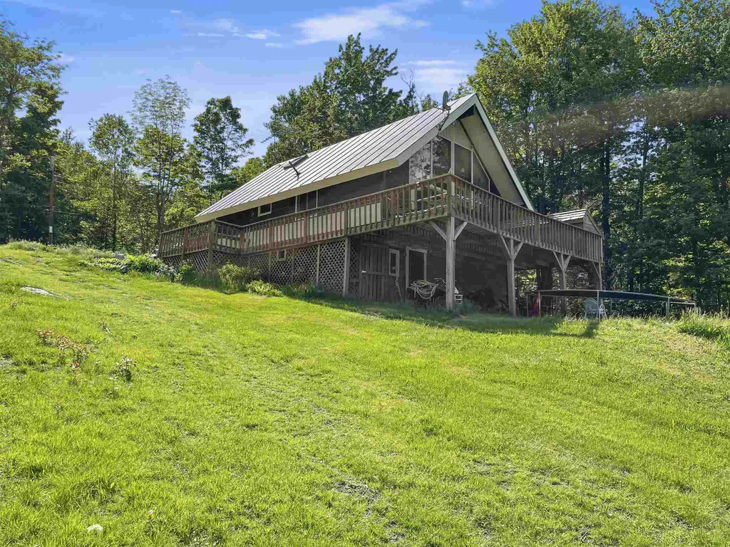 990 Old Mount Hunger Road Barnard VT 05031
