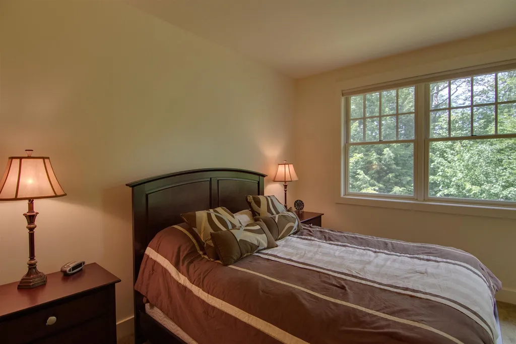 27 Riverside Terrace Lincoln NH 03251