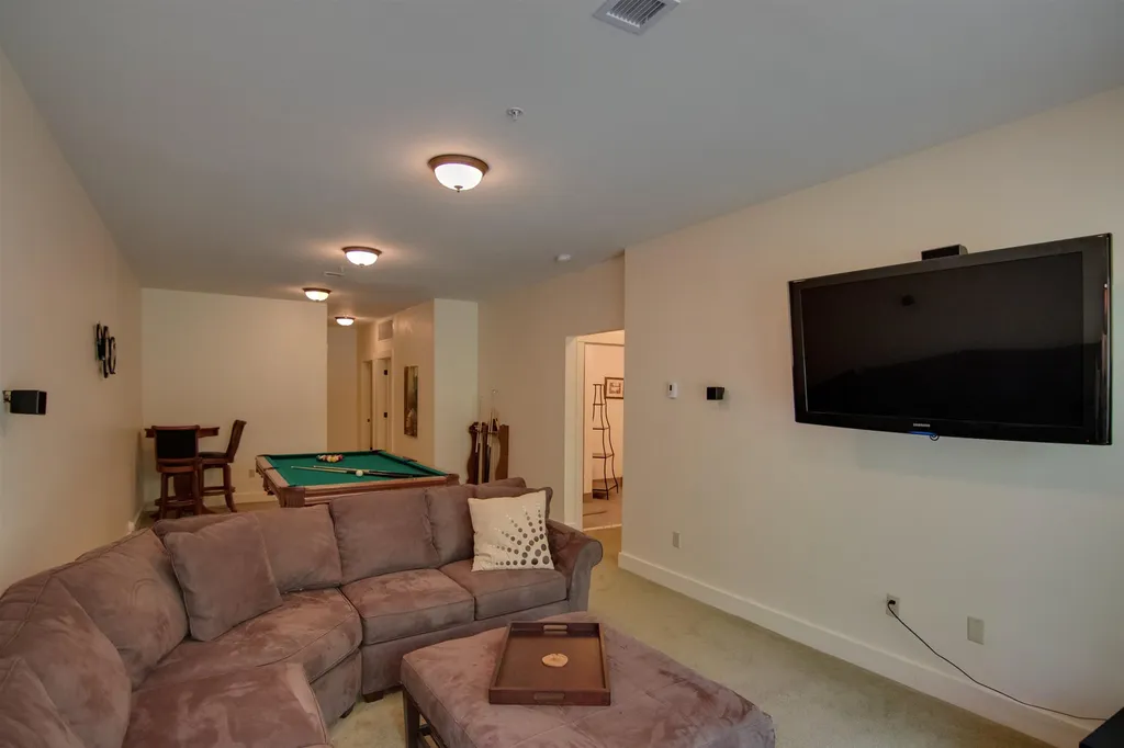 27 Riverside Terrace Lincoln NH 03251