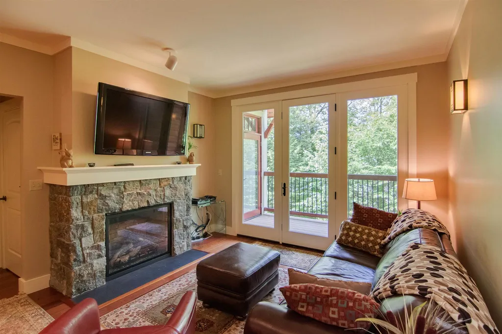 27 Riverside Terrace Lincoln NH 03251