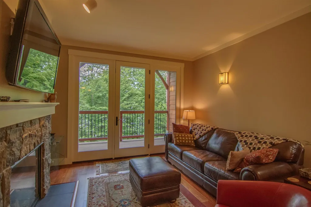 27 Riverside Terrace Lincoln NH 03251
