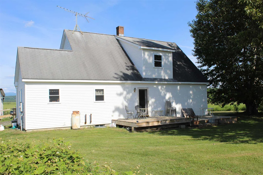 22 Griswold Lane Orwell VT 05760