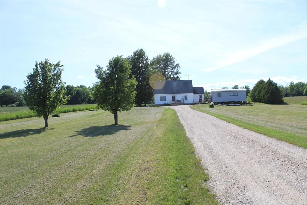 22 Griswold Lane Orwell VT 05760