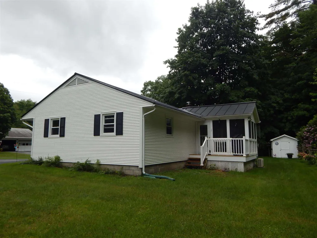 39 Channing Drive Windsor VT 05089