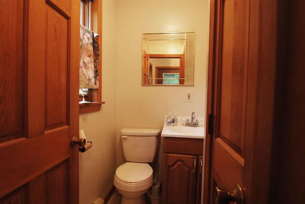 43 Avery Street Laconia NH 03246