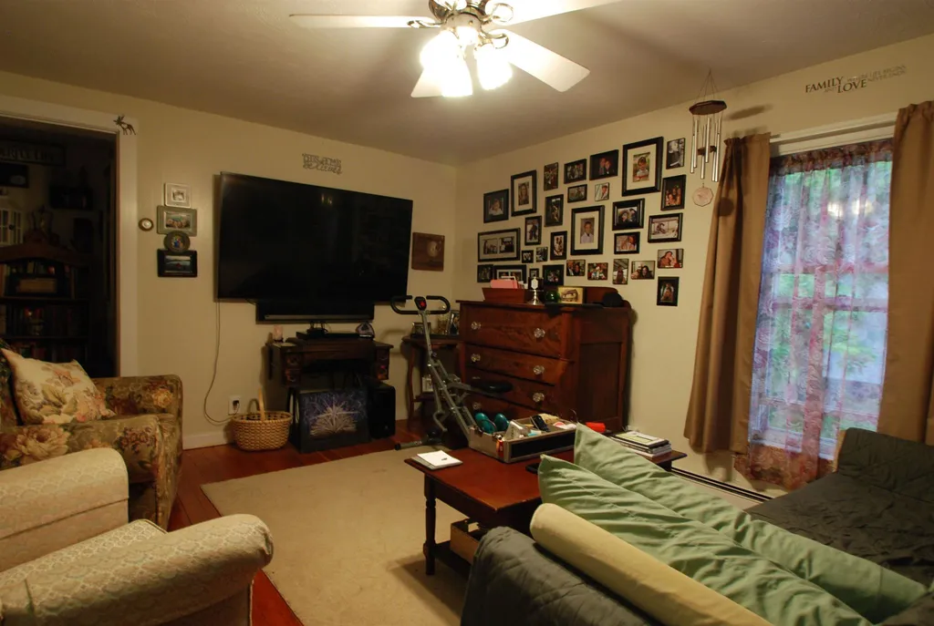 43 Avery Street Laconia NH 03246