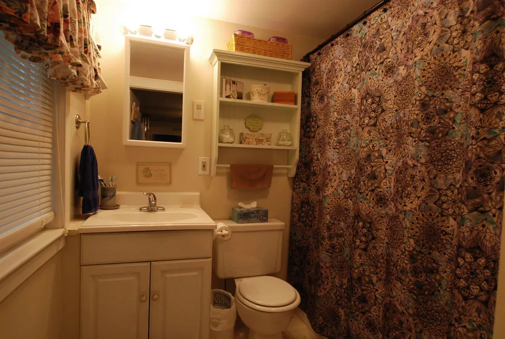 43 Avery Street Laconia NH 03246
